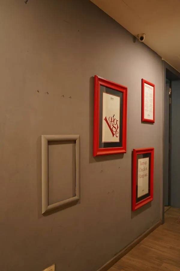 Hotel Fabhotel Sky Land Delhi